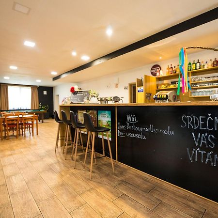 Penzion A Restaurace U Sousedu Strazny Kültér fotó