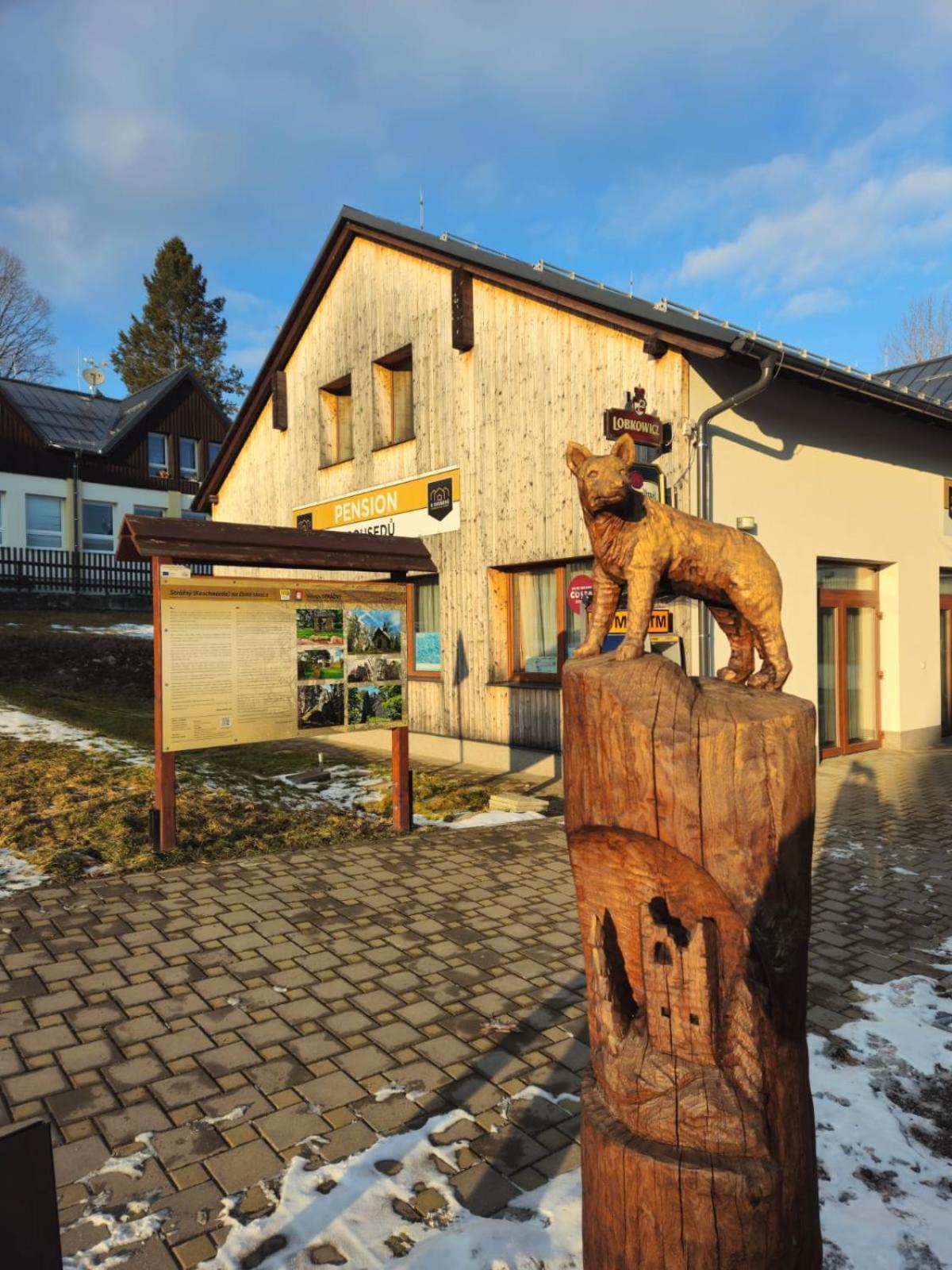 Penzion A Restaurace U Sousedu Strazny Kültér fotó