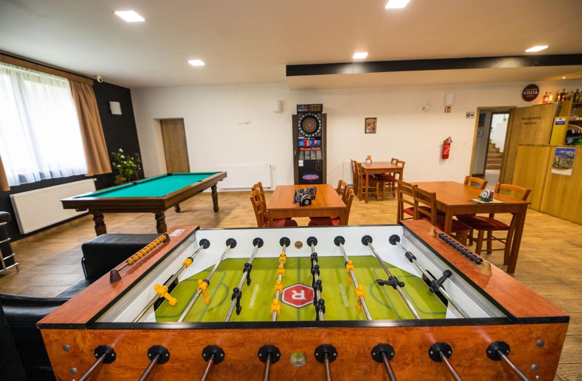 Penzion A Restaurace U Sousedu Strazny Kültér fotó